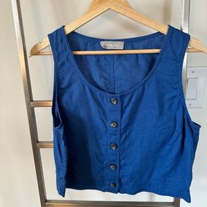 EVERLANE— Blue button up tank top